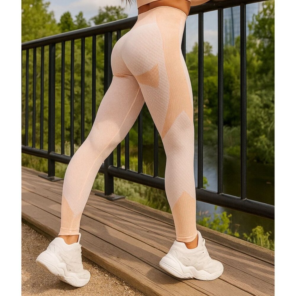 Astoria Sm Pants Activewear Momentum Athletic Seamless Non-slip Stretch Legging
